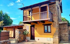 La Casita De Vinales